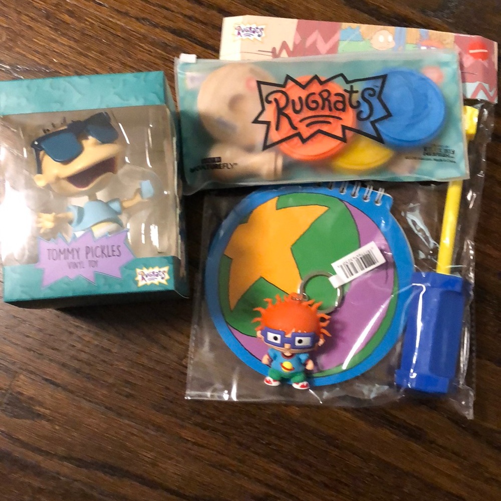 Rugrats stationary, figurine and keychain